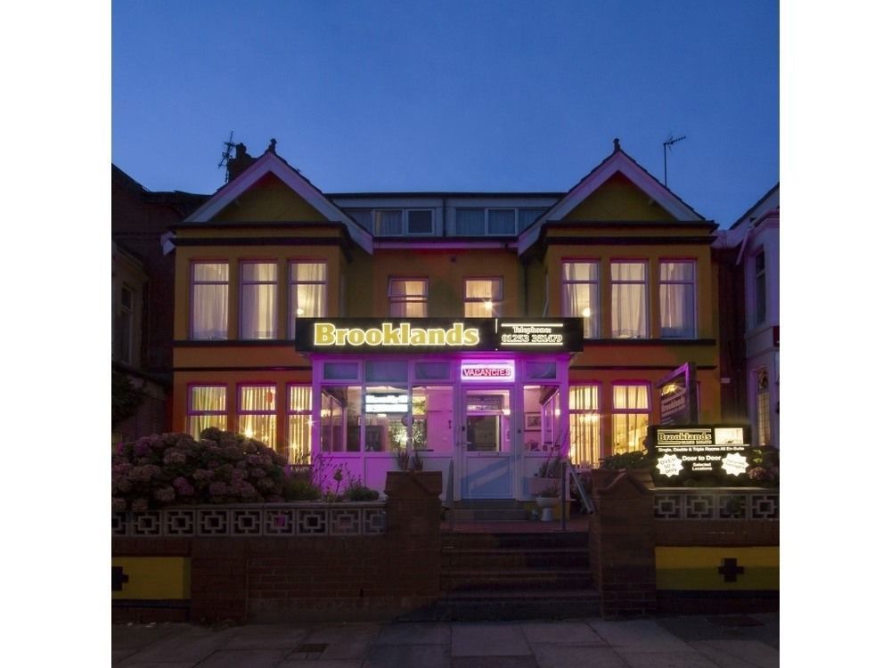 Brooklands Over 50'S Only Μπλάκπουλ Εξωτερικό φωτογραφία